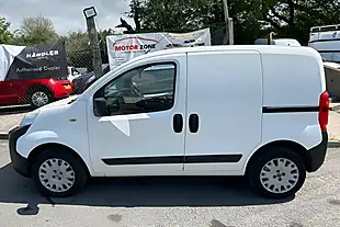 Used 2015 Peugeot Expert S White - Interior and Exterior details 4