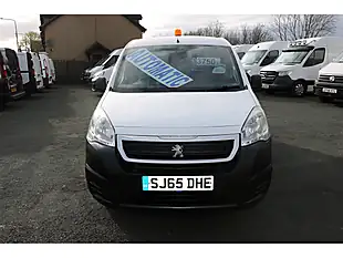Used 2015 Peugeot Partner 3 Seater White - Interior and Exterior details 3