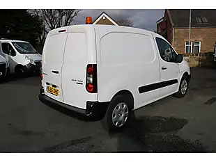 Used 2015 Peugeot Partner 3 Seater White - Interior and Exterior details 9