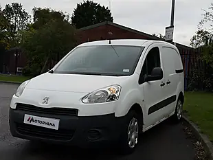 Used 2015 Peugeot Partner 625 Professional L1 White - Interior and Exterior details 12