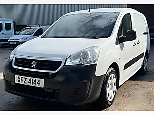 Used 2015 Peugeot Partner 750 Se White - Interior and Exterior details 14