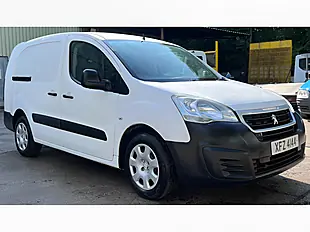 Used 2015 Peugeot Partner 750 Se White - Interior and Exterior details 3