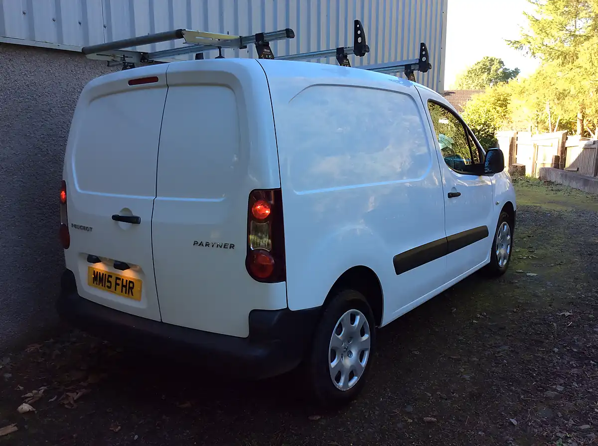 Used 2015 Peugeot Partner 850 Professional White - Interior and Exterior details 3