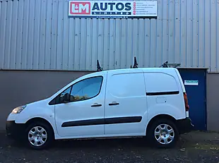 Used 2015 Peugeot Partner 850 Professional White - Interior and Exterior details 4