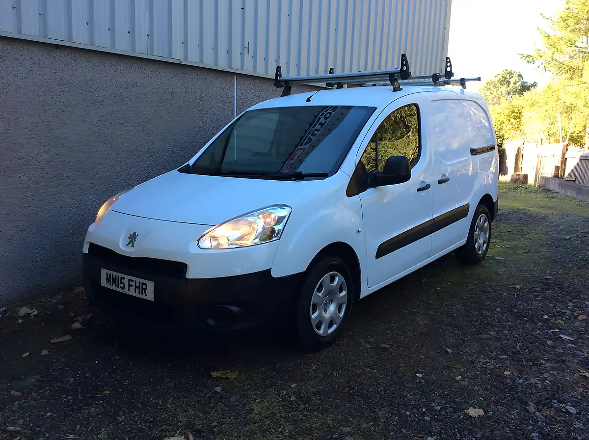 Used 2015 Peugeot Partner 850 Professional White - Interior and Exterior details 5
