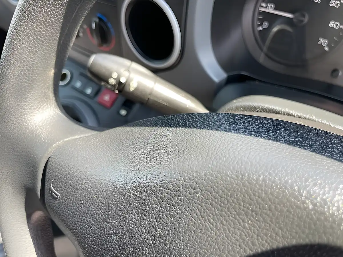 Used 2015 Peugeot Partner 850 S White - Interior and Exterior details 18