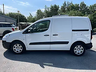 Used 2015 Peugeot Partner 850 S White - Interior and Exterior details 5