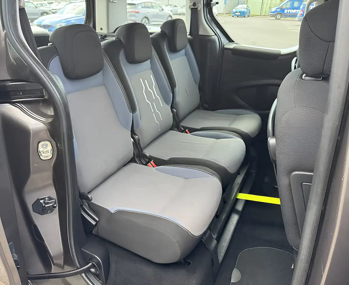 Used 2015 Peugeot Partner Tepee Active Horizon Wheel Chair Access Grey - Interior and Exterior details 12