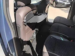 Used 2015 Peugeot Partner Tepee Outdoor Blue - Interior and Exterior details 16