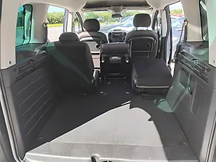 Used 2015 Peugeot Partner Tepee Outdoor Blue - Interior and Exterior details 18