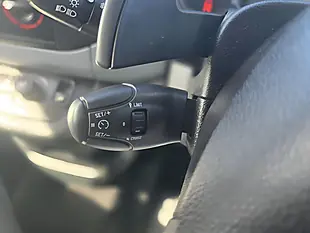 Used 2015 Peugeot Partner Tepee S Blue - Interior and Exterior details 17