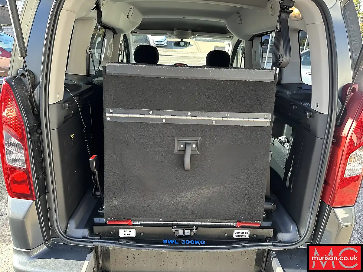 Used 2015 Peugeot Partner Tepee S Grey - Interior and Exterior details 11
