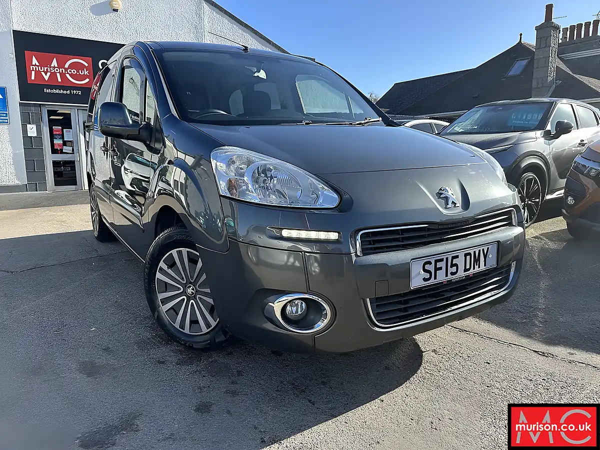 Used 2015 Peugeot Partner Tepee S Grey - Interior and Exterior details 2