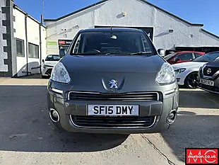 Used 2015 Peugeot Partner Tepee S Grey - Interior and Exterior details 5