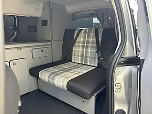 Used 2015 Peugeot Partner Tepee Tepee S Silver - Interior and Exterior details 3