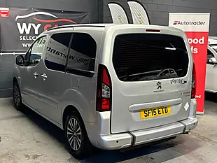 Used 2015 Peugeot Partner Tepee Tepee S Silver - Interior and Exterior details 5
