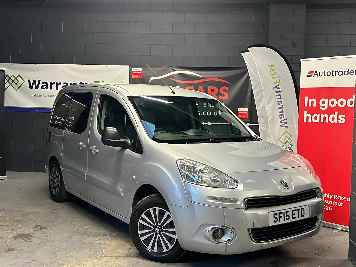 Used 2015 Peugeot Partner Tepee Tepee S Silver - Interior and Exterior details 7