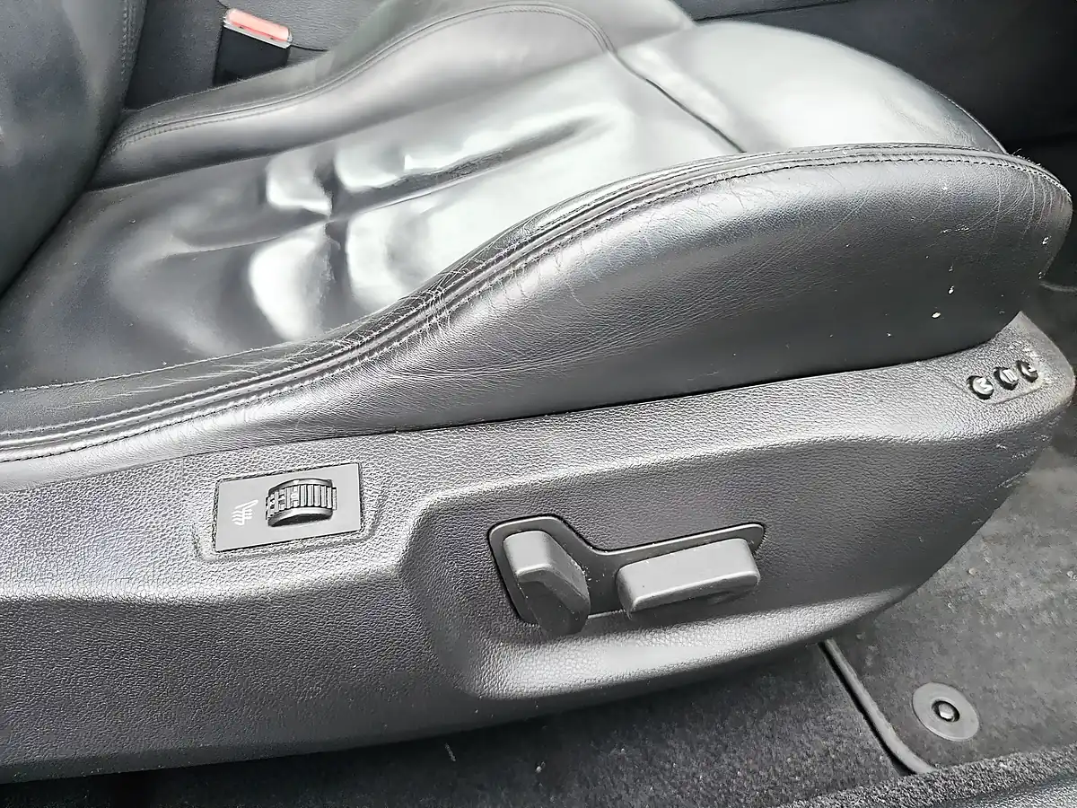 Used 2015 Peugeot Rcz GT Black - Interior and Exterior details 14