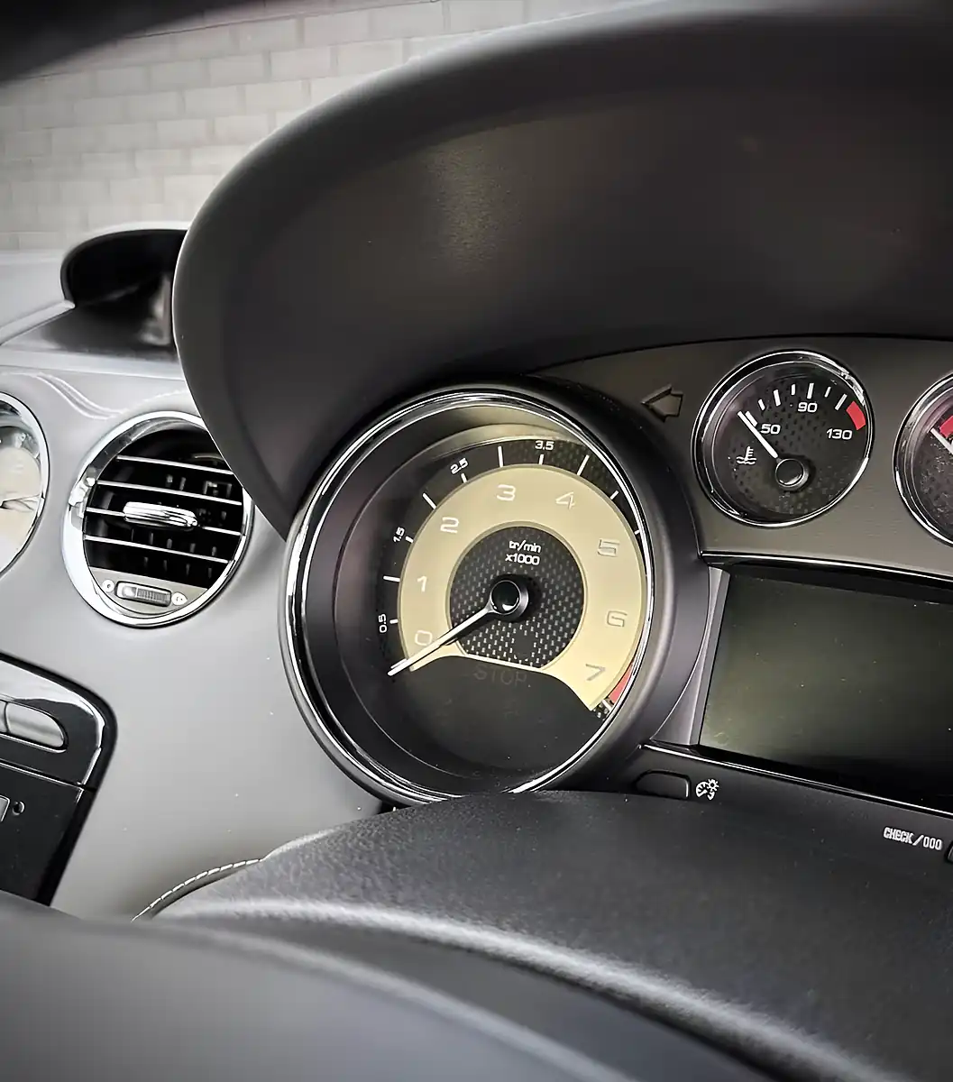 Used 2015 Peugeot Rcz GT Pearlescent White - Interior and Exterior details 17