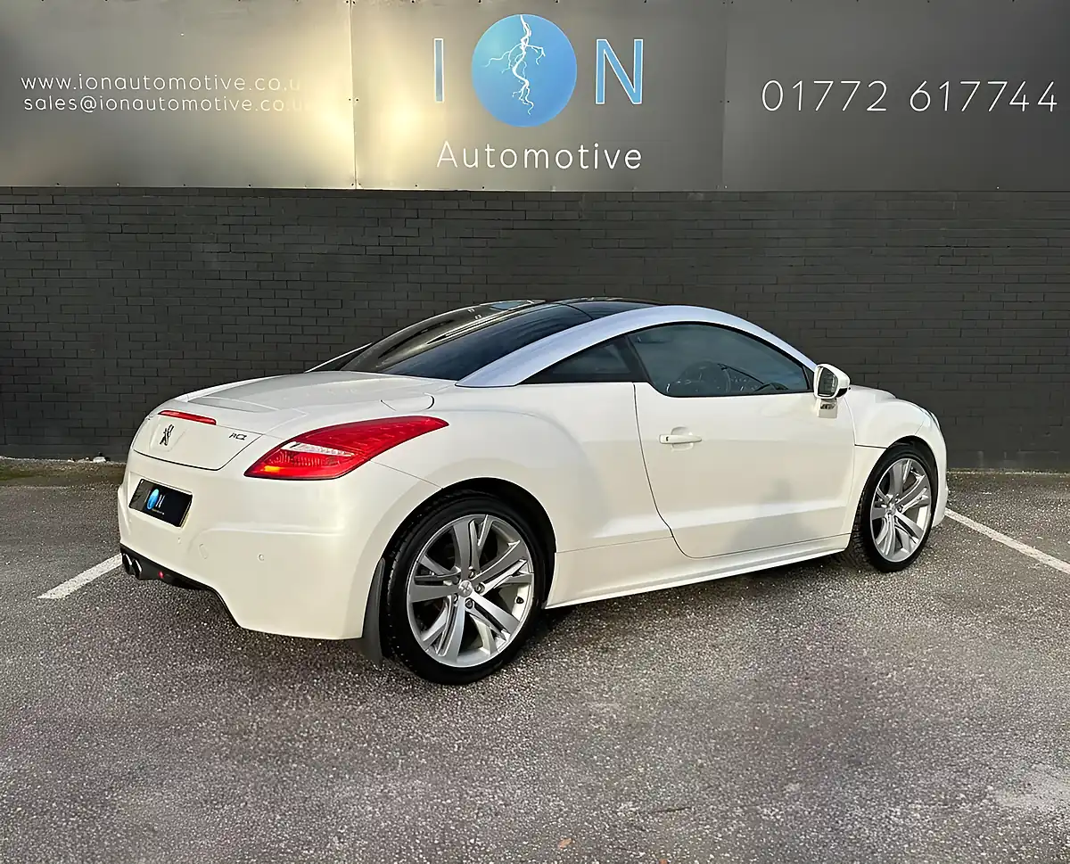 Used 2015 Peugeot Rcz GT Pearlescent White - Interior and Exterior details 9