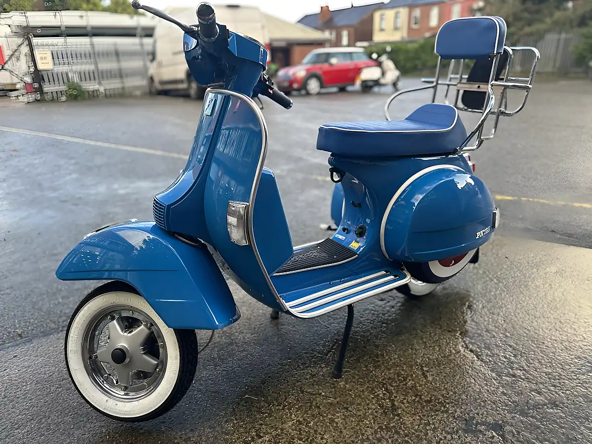 Used 2015 Piaggio Vespa Px Blue - Interior and Exterior details 18