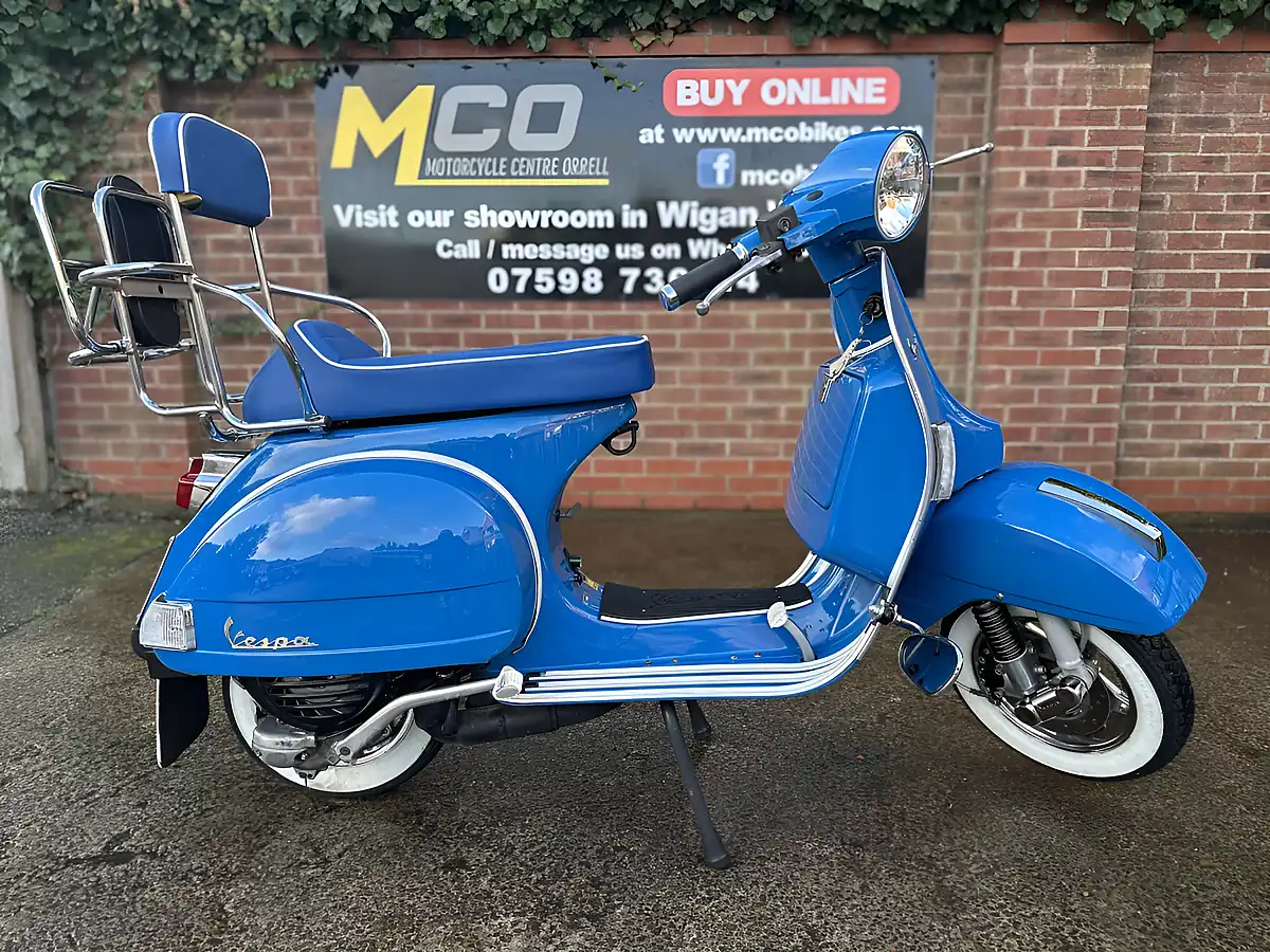 Used 2015 Piaggio Vespa Px Blue - Interior and Exterior details 20