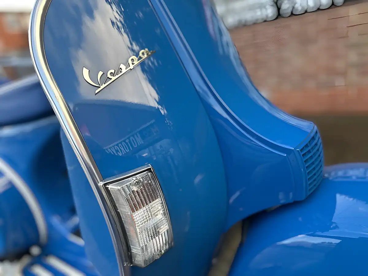 Used 2015 Piaggio Vespa Px Blue - Interior and Exterior details 8