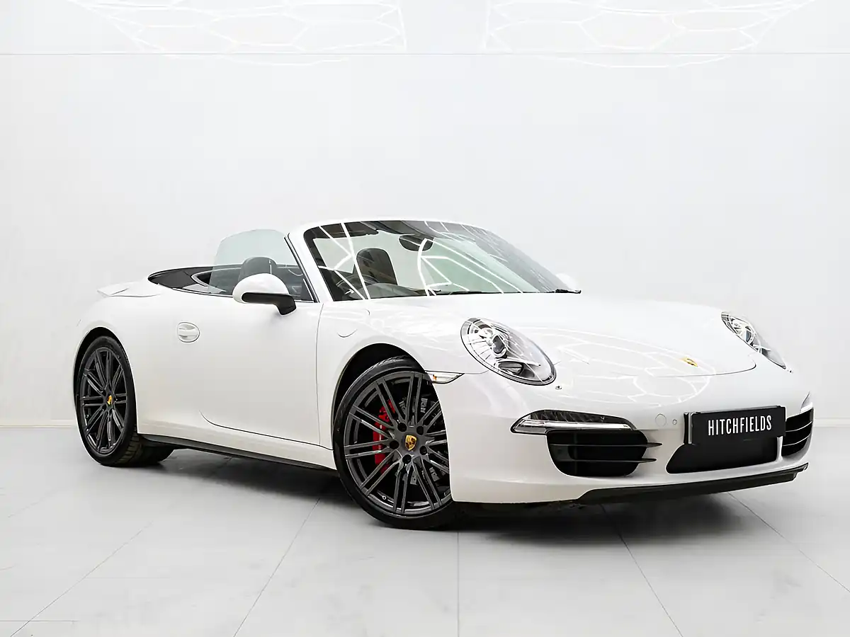 Used 2015 Porsche 911 Carrera 4S Convertible White - Front View