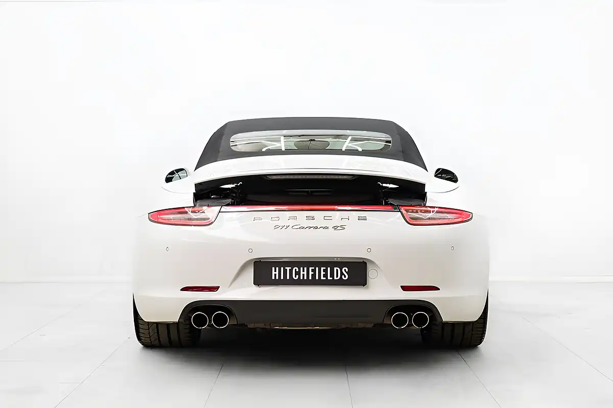 Used 2015 Porsche 911 Carrera 4S Convertible White - Interior and Exterior details 10
