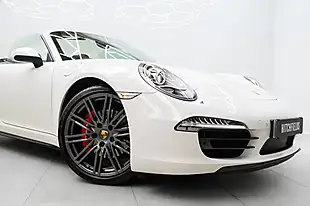 Used 2015 Porsche 911 Carrera 4S Convertible White - Interior and Exterior details 14