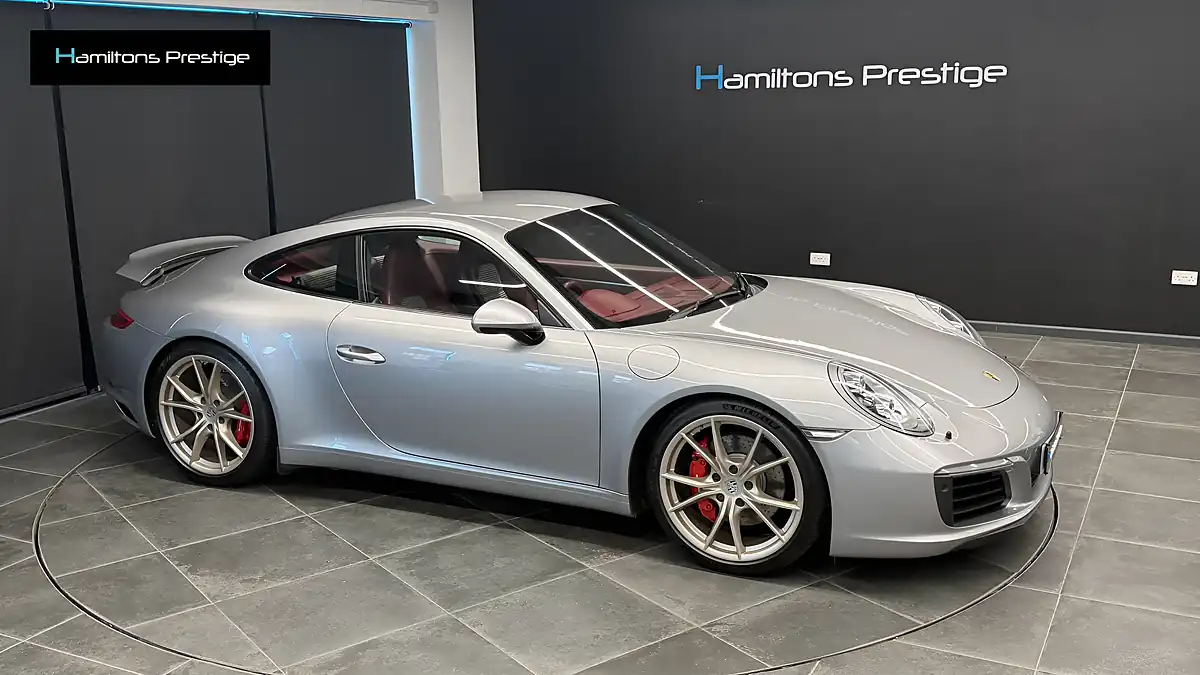 Used 2015 Porsche 911 Carrera S Silver - Interior and Exterior details 7