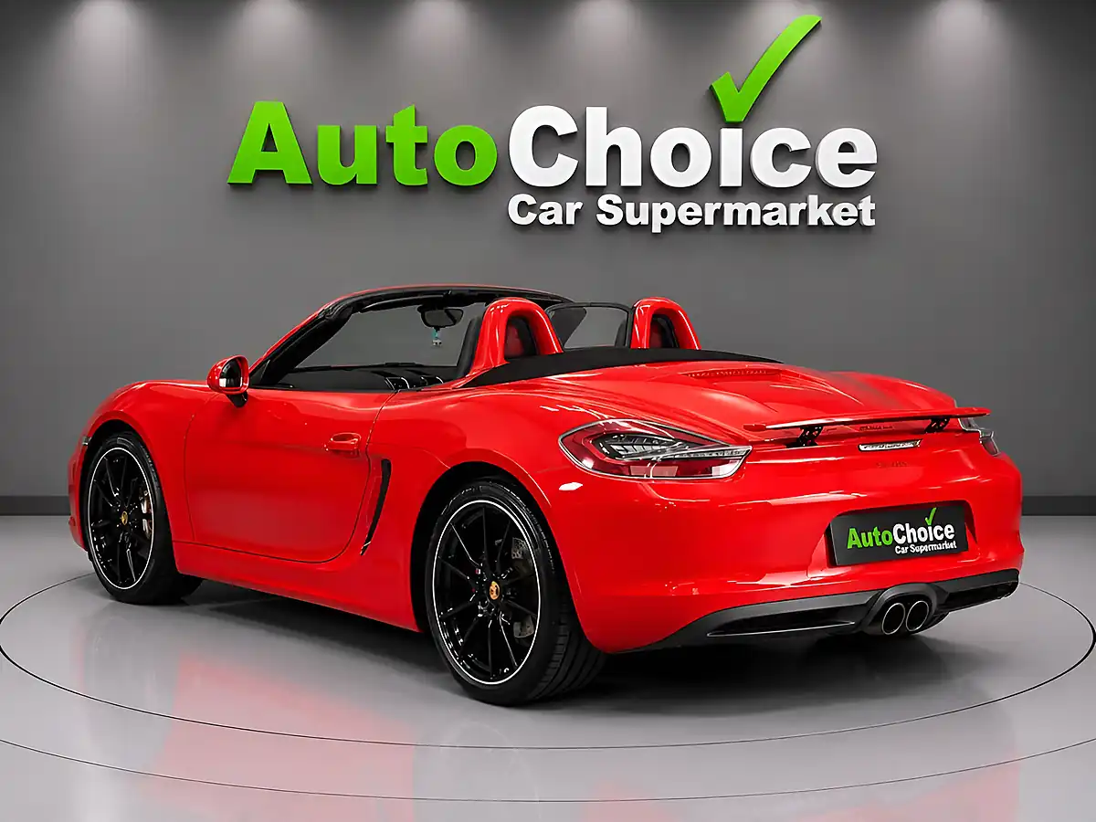Used 2015 Porsche Boxster 981 Convertible Red - Interior and Exterior details 6