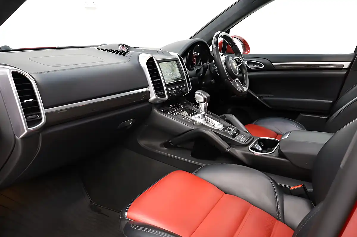 Used 2015 Porsche Cayenne Gts Red - Interior and Exterior details 13