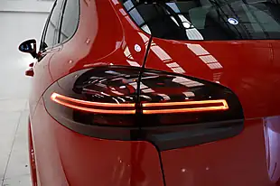 Used 2015 Porsche Cayenne Gts Red - Interior and Exterior details 8