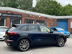 Used 2015 Porsche Cayenne S Blue - Interior and Exterior details 7