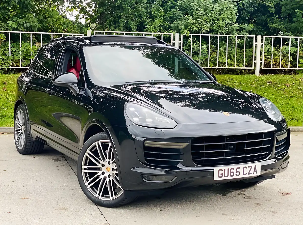Used 2015 Porsche Cayenne Turbo Black - Interior and Exterior details 4