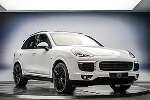 Used 2015 Porsche Cayenne White - Interior and Exterior details 4