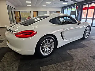Used 2015 Porsche Cayman 981 Coupe White - Interior and Exterior details 3