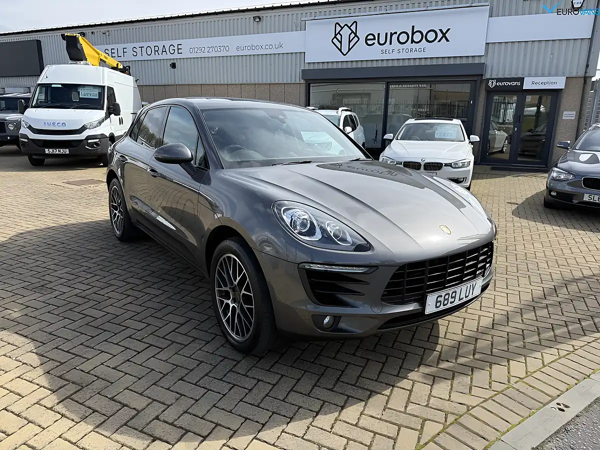 Used 2015 Porsche Macan S Agate Grey - Front View