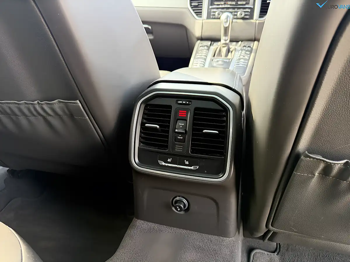 Used 2015 Porsche Macan S Agate Grey - Interior and Exterior details 11