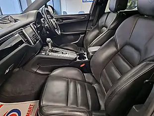 Used 2015 Porsche Macan S Black - Interior and Exterior details 14