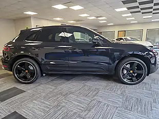Used 2015 Porsche Macan S Black - Interior and Exterior details 6