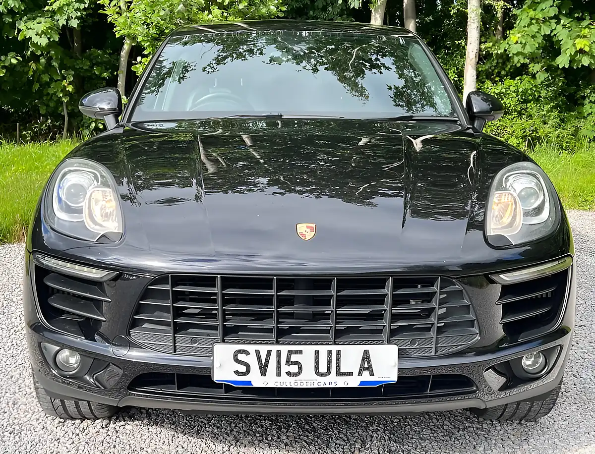 Used 2015 Porsche Macan S Black - Interior and Exterior details 8