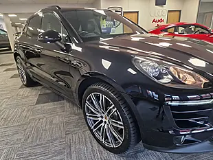 Used 2015 Porsche Macan S Black - Interior and Exterior details 10