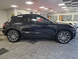 Used 2015 Porsche Macan S Black - Interior and Exterior details 6