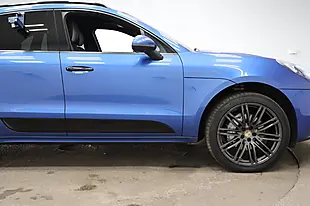 Used 2015 Porsche Macan S Blue - Interior and Exterior details 8