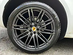 Used 2015 Porsche Macan S Carrara White - Interior and Exterior details 19
