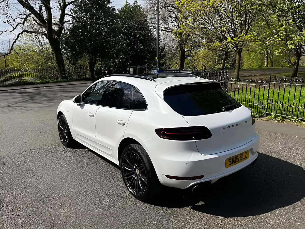 Used 2015 Porsche Macan S Carrara White - Interior and Exterior details 6