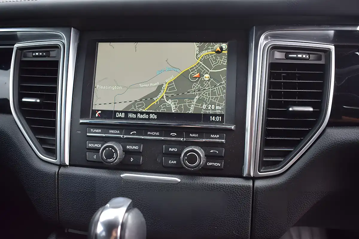 Used 2015 Porsche Macan S Grey - Interior and Exterior details 4