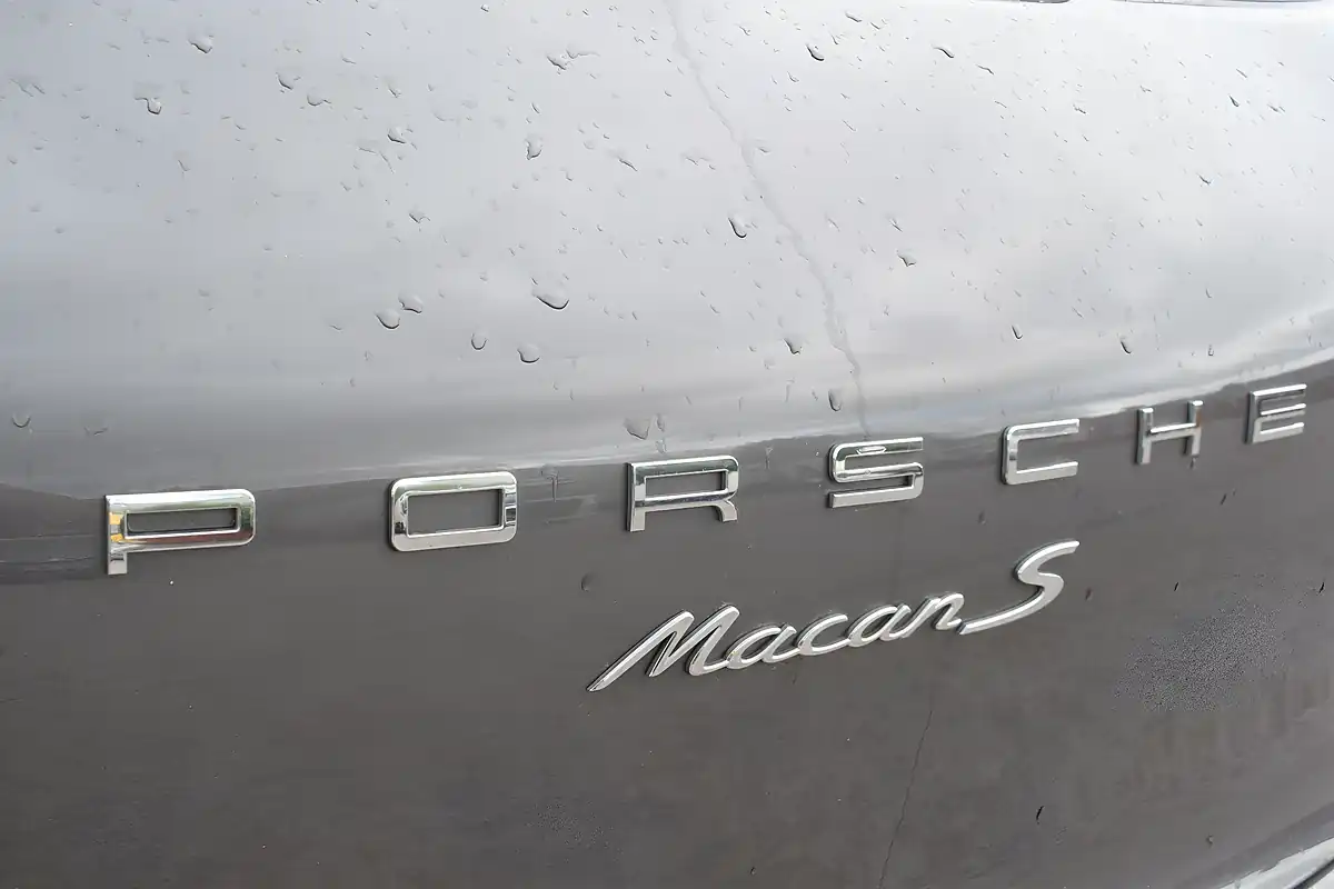 Used 2015 Porsche Macan S Grey - Interior and Exterior details 9